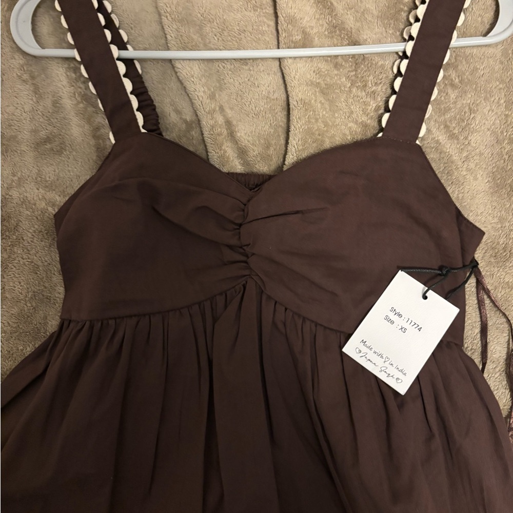 Brown Sleeveless top